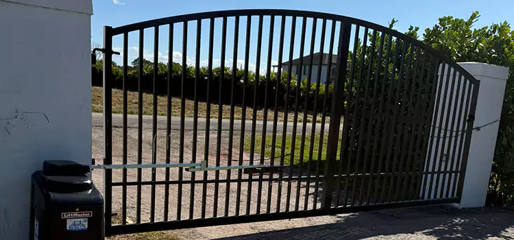 Driveway Fence Repair North Chicago